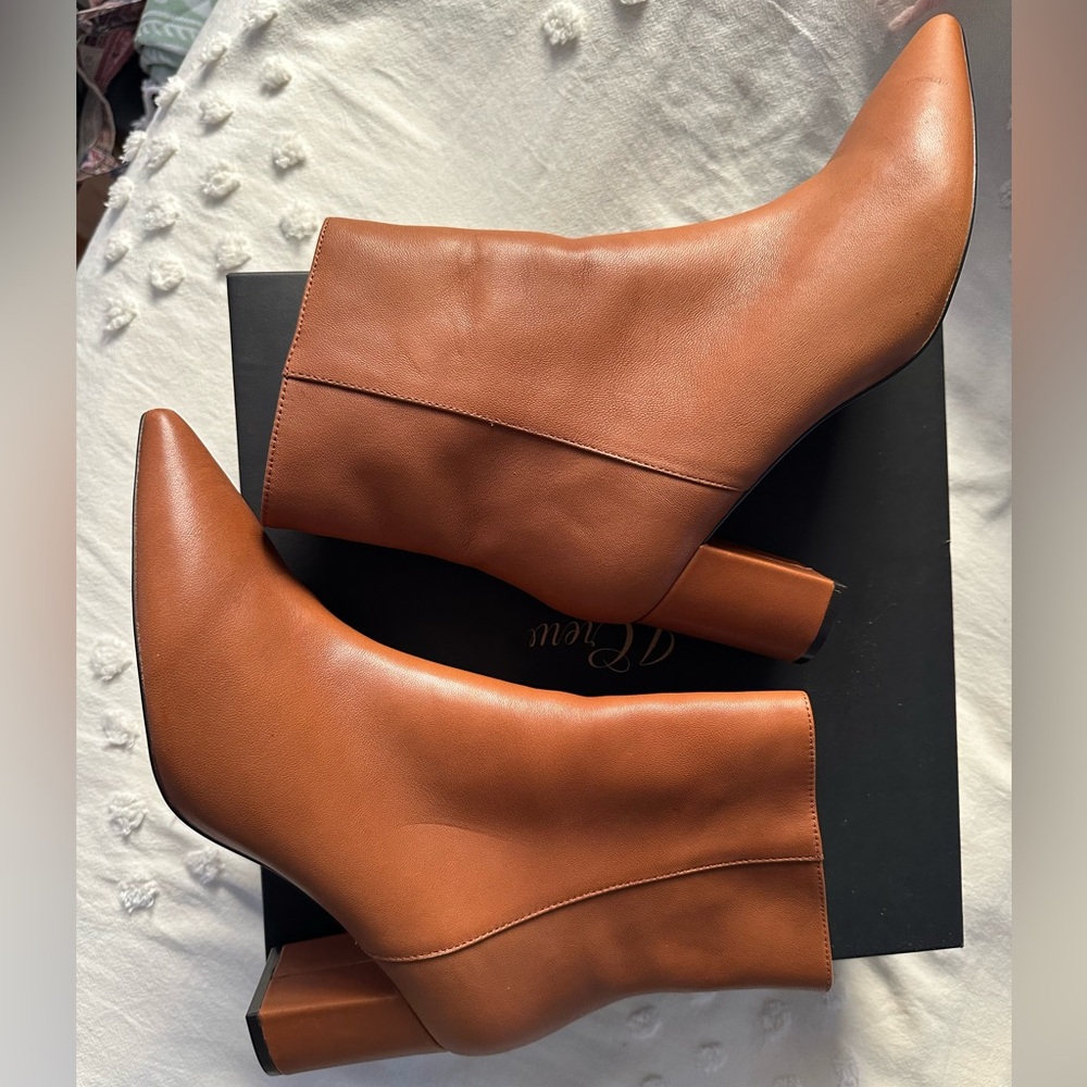 J. Crew Sadie Pointed-Toe Boots in Warm Sepia Leather, size 9 - Picture 14 of 15